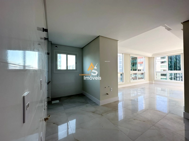 APARTAMENTO À VENDA  EDIFÍCIO COM DESIGN NEOCLÁSSICO!!!: 8ª foto da galeria de imagens do imóvel