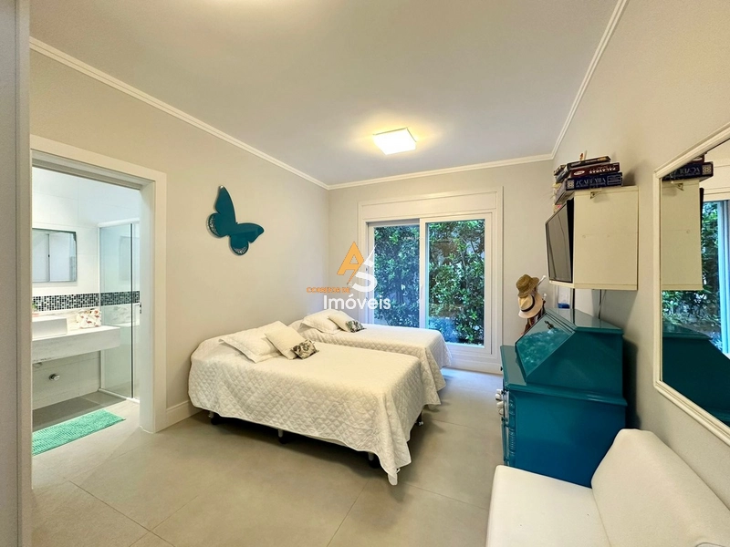 ENSEADA LAGOS  CASA À VENDA !!!: 39ª foto da galeria de imagens do imóvel