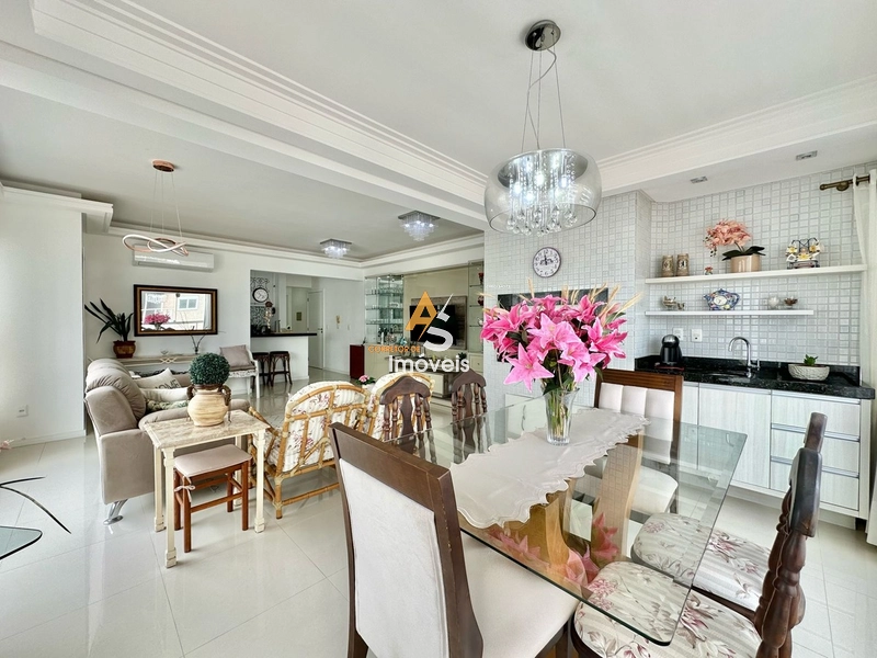 VENDO APARTAMENTO DE ESQUINA: 4ª foto da galeria de imagens do imóvel