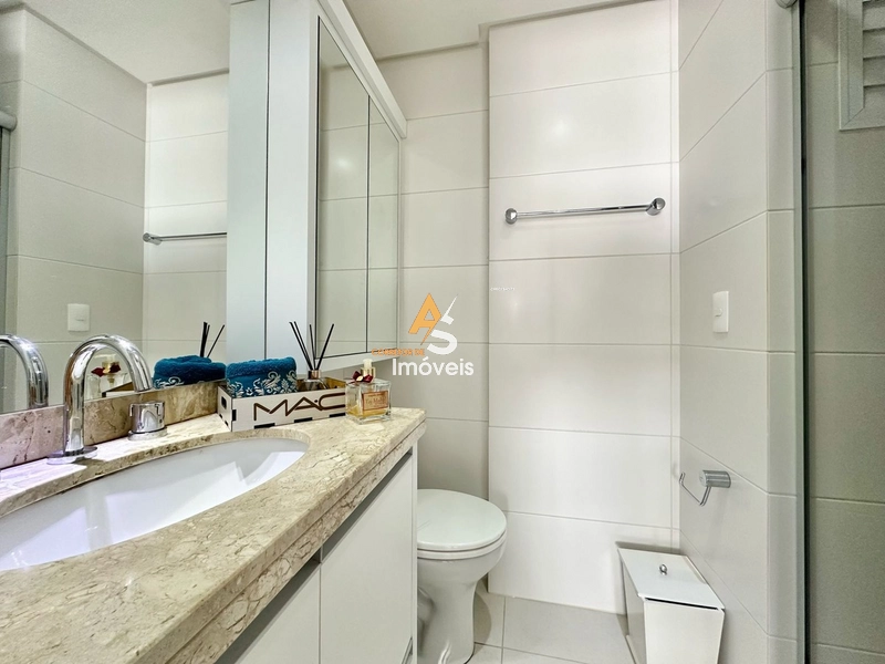 VENDO APARTAMENTO DE ESQUINA: 3ª foto da galeria de imagens do imóvel