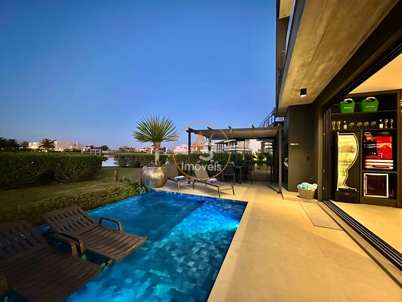 CASA DE ALTO PADRÃO À VENDA EM CAPÃO DA CANOA! 5 SUÍTES • PISCINA BORDA INFINITA • VISTA LAGO: 64ª foto da galeria de imagens do imóvel
