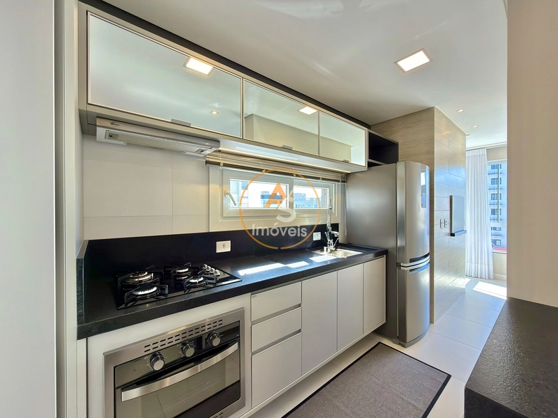 APARTAMENTO À VENDA EM CAPÃO DA CANOA! 3 SUÍTES • MOBILIADO E DECORADO • 3 VAGAS: 8ª foto da galeria de imagens do imóvel