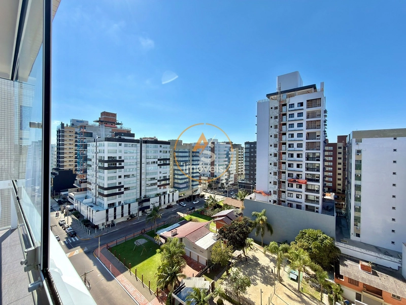 APARTAMENTO À VENDA EM CAPÃO DA CANOA! 3 SUÍTES • MOBILIADO E DECORADO • 3 VAGAS: 15ª foto da galeria de imagens do imóvel