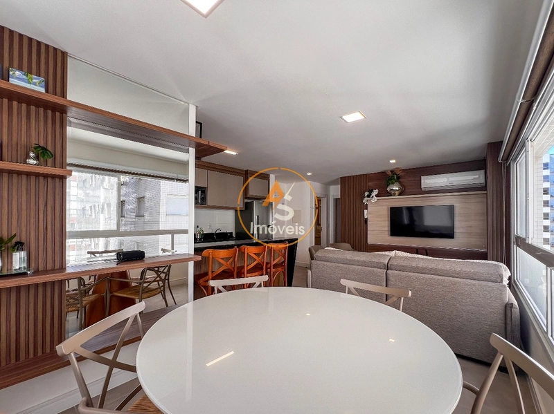 APTO DE 2 DORMITÓRIOS FINAMENTE MOBILIADO E DECORADO!!!: 7ª foto da galeria de imagens do imóvel