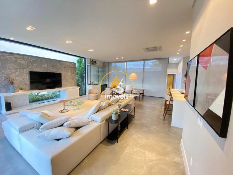 EXCELENTE CASA NO CONDOMÍNIO VELAS DA MARINA: 1ª foto da galeria de imagens do imóvel