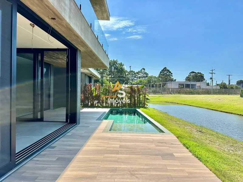 SOBRADO BEIRA LAGO À VENDA NO CONDOMÍNIO  CAPÃO ILHAS RESORT: 7ª foto da galeria de imagens do imóvel
