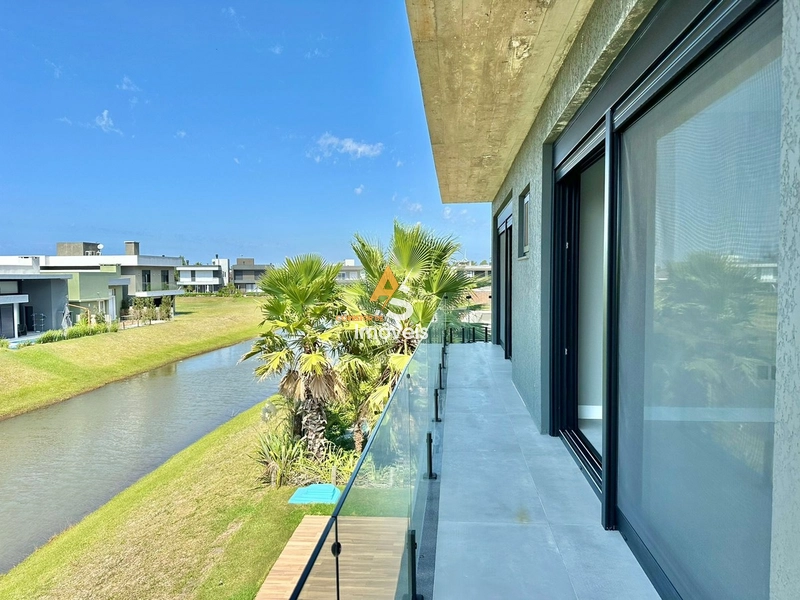 SOBRADO BEIRA LAGO À VENDA NO CONDOMÍNIO  CAPÃO ILHAS RESORT: 25ª foto da galeria de imagens do imóvel