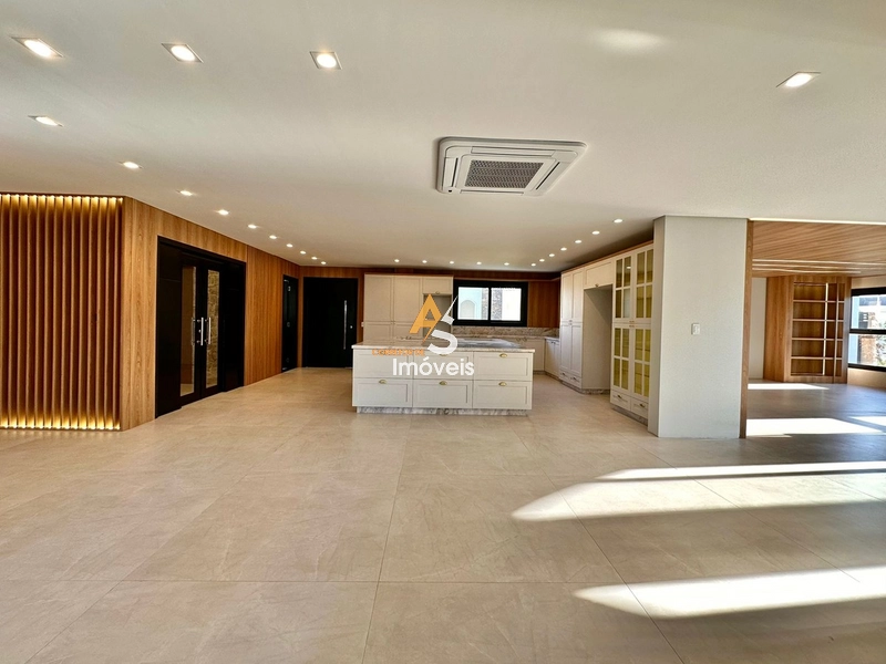 MANSÃO NEOCLÁSSICA  À VENDA MAIS DE 1000 metros: 9ª foto da galeria de imagens do imóvel