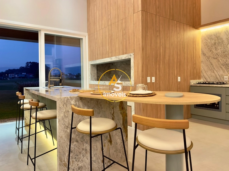 EXCELENTE CASA NO CONDOMÍNIO GREEN VILLE COM CAMPO DE GOLF!!!: 9ª foto da galeria de imagens do imóvel