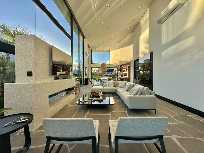 CASA DE LUXO EM CONDOMÍNIO!!!: 5ª foto da galeria de imagens do imóvel