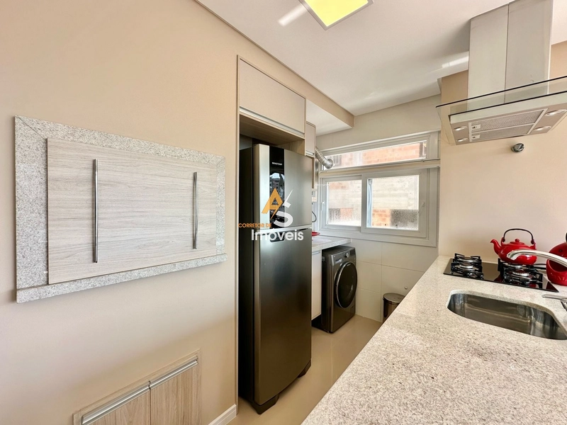 APARTAMENTO COM SACADA DE FRENTE, JUNTO AO MAR: 7ª foto da galeria de imagens do imóvel