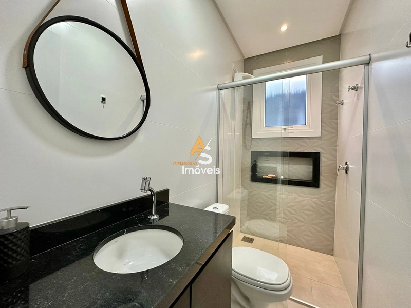 CASA À VENDA A 30 METROS DO MAR: 23ª foto da galeria de imagens do imóvel