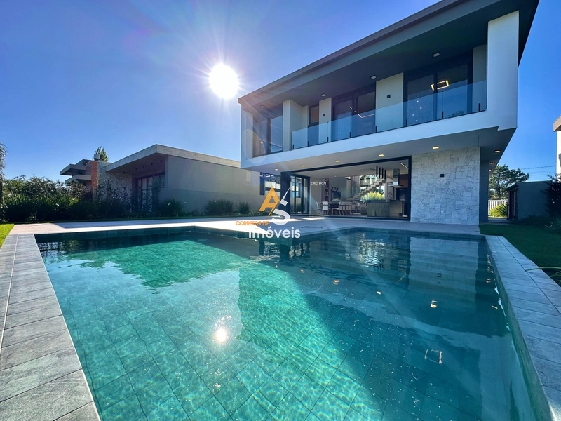 SOBRADO A VENDA NA BEIRA DA  LAGOA: 3ª foto da galeria de imagens do imóvel