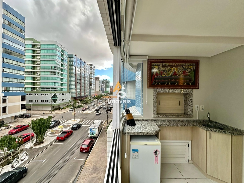APARTAMENTO À VENDA DE FRENTE PARA AVENIDA VISTA PARA O MAR: 3ª foto da galeria de imagens do imóvel