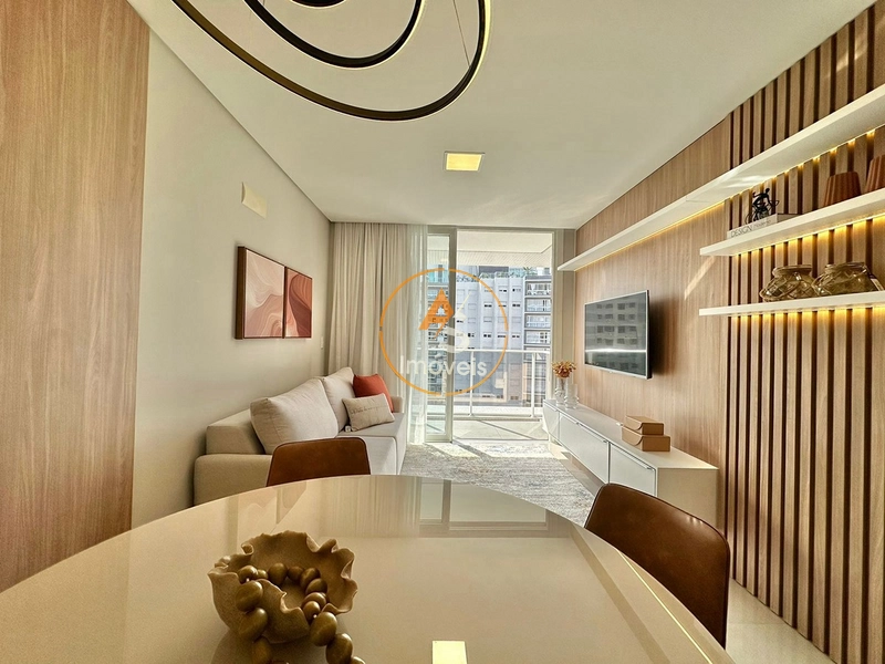 EXCELENTE APARTAMENTO DE 2 DORMITÓRIOS FINAMENTE MOBILIADO E DECORADO EM CAPÃO DA CANOA!!!: 2ª foto da galeria de imagens do imóvel