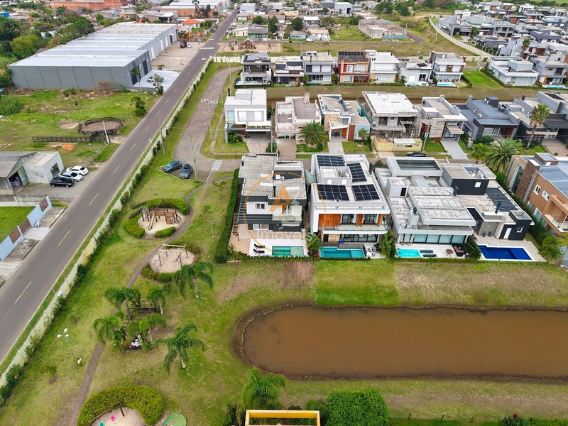 CASA DE LUXO EM CONDOMÍNIO!!!: 36ª foto da galeria de imagens do imóvel