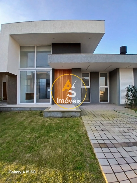 EXCELENTE RESIDÊNCIA NO CONDOMÍNIO SUNSET: 2ª foto da galeria de imagens do imóvel