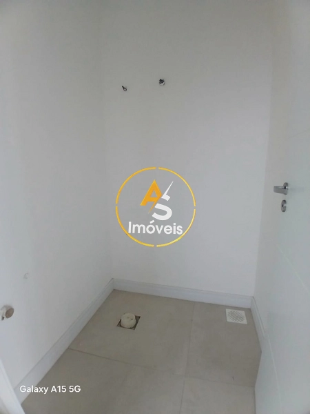 EXCELENTE RESIDÊNCIA NO CONDOMÍNIO SUNSET: 6ª foto da galeria de imagens do imóvel