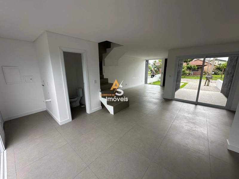 SOBRADO COM 3 SUÍTES EM IMBÉ!: 14ª foto da galeria de imagens do imóvel