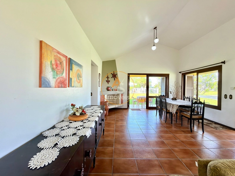 CASA EM SUPER LOTE  VENDA CENTRO  E PRÓXIMO AO BEIRA MAR!!!: 15ª foto da galeria de imagens do imóvel