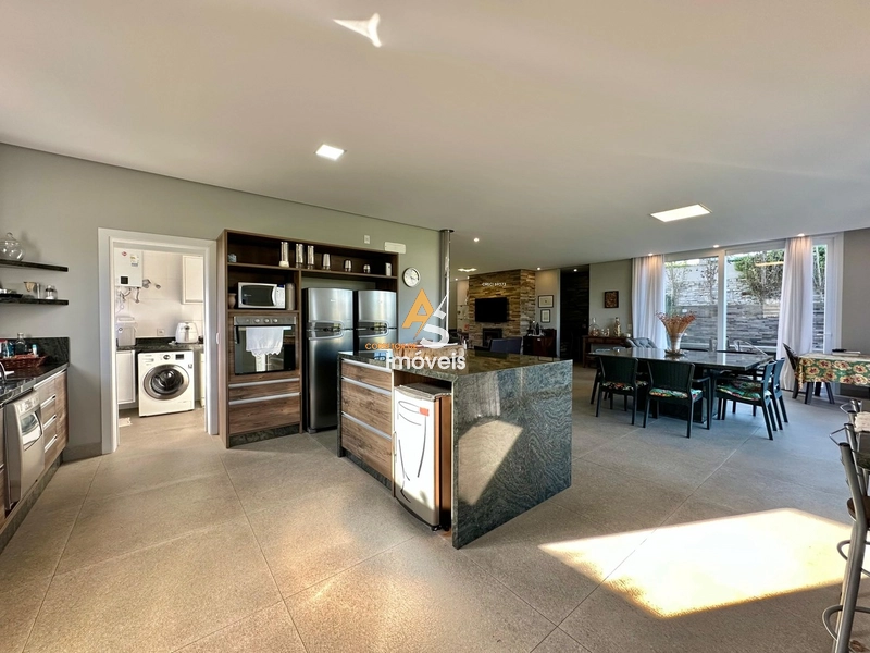 SOBRADO A VENDA!!! CONDOMÍNIO VILLAGGIO: 8ª foto da galeria de imagens do imóvel