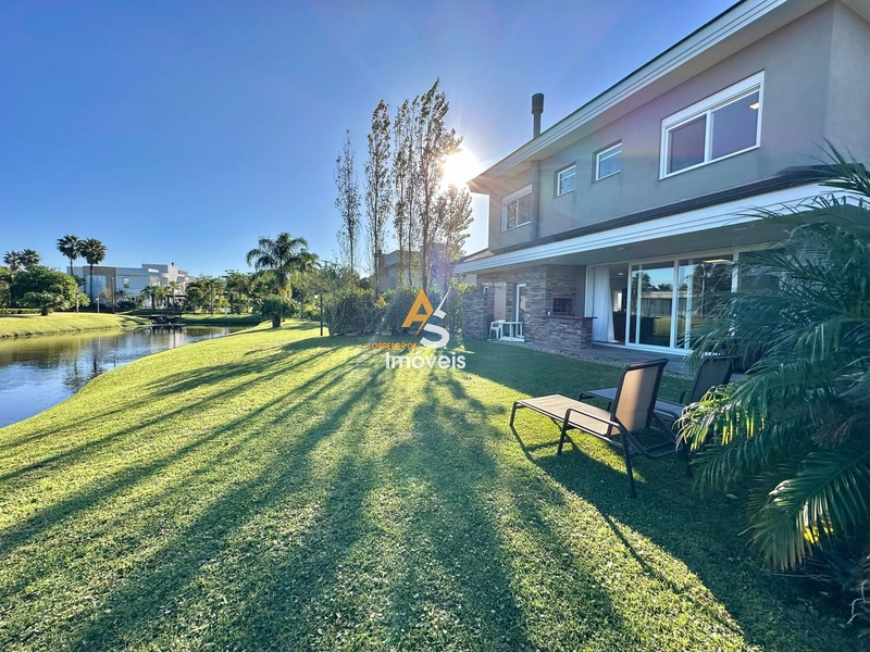 SOBRADO A VENDA!!! CONDOMÍNIO VILLAGGIO: 1ª foto da galeria de imagens do imóvel