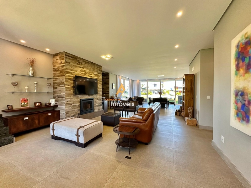 SOBRADO A VENDA!!! CONDOMÍNIO VILLAGGIO: 2ª foto da galeria de imagens do imóvel