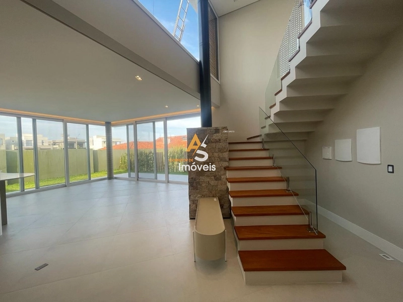 AMPLA CASA EM CONDOMÍNIO!!!: 10ª foto da galeria de imagens do imóvel