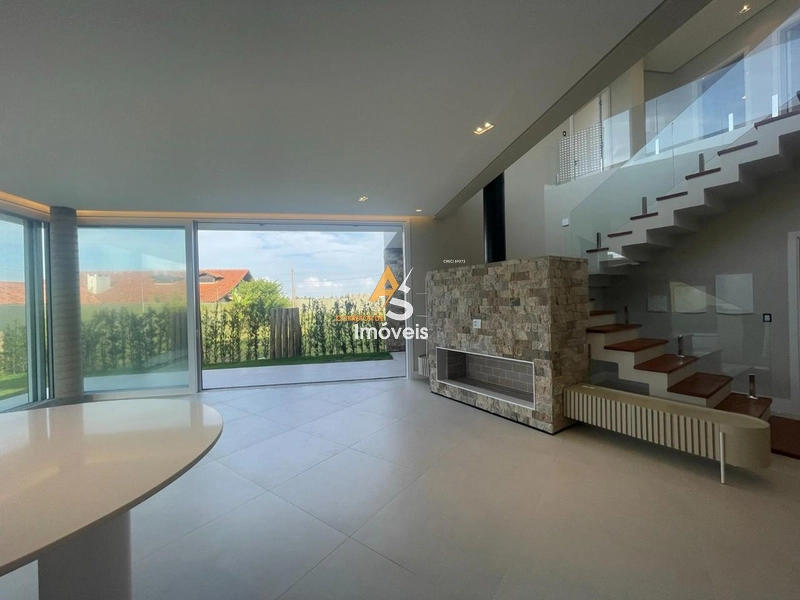 AMPLA CASA EM CONDOMÍNIO!!!: 8ª foto da galeria de imagens do imóvel