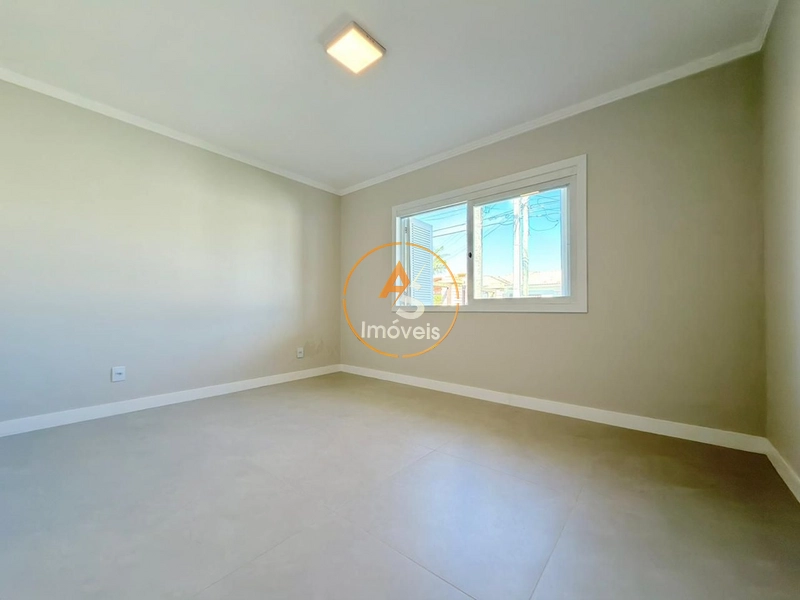 CASA TÉRREA NO CENTRO DE XANGRI-LÁ, FRENTE LESTE, DIVISA COM ATLÂNTIDA: 21ª foto da galeria de imagens do imóvel