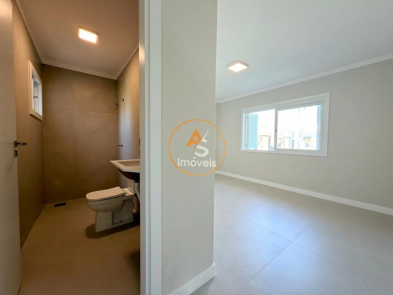 CASA TÉRREA NO CENTRO DE XANGRI-LÁ, FRENTE LESTE, DIVISA COM ATLÂNTIDA: 19ª foto da galeria de imagens do imóvel