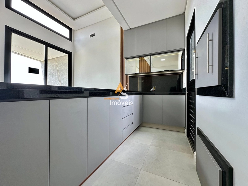 CASA À VENDA NA NOVA GUARANI: 8ª foto da galeria de imagens do imóvel