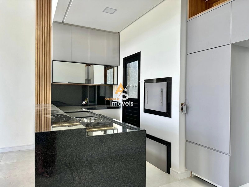 CASA À VENDA NA NOVA GUARANI: 7ª foto da galeria de imagens do imóvel