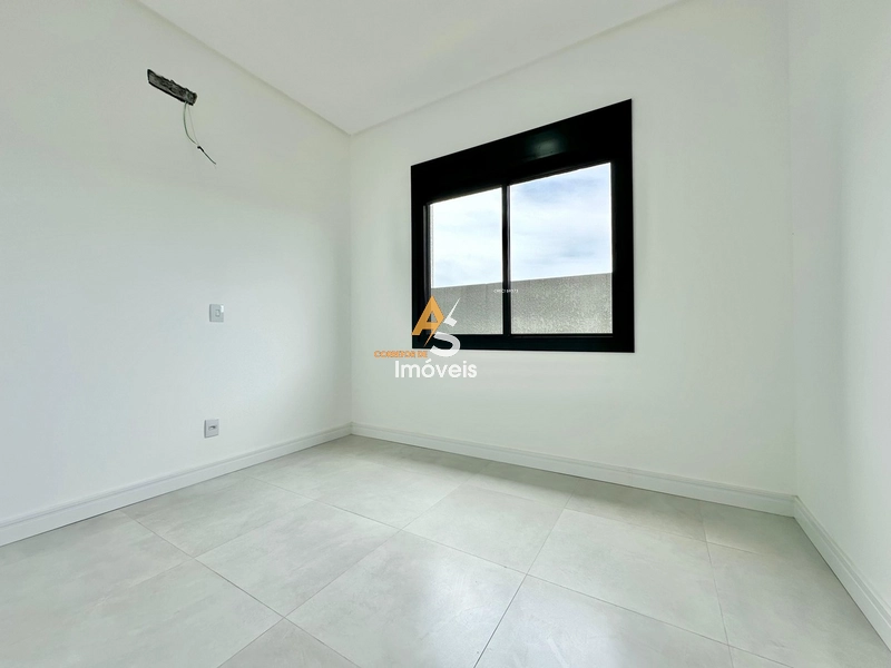 CASA À VENDA NA NOVA GUARANI: 12ª foto da galeria de imagens do imóvel