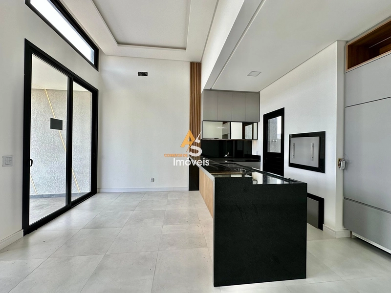 CASA À VENDA NA NOVA GUARANI: 6ª foto da galeria de imagens do imóvel