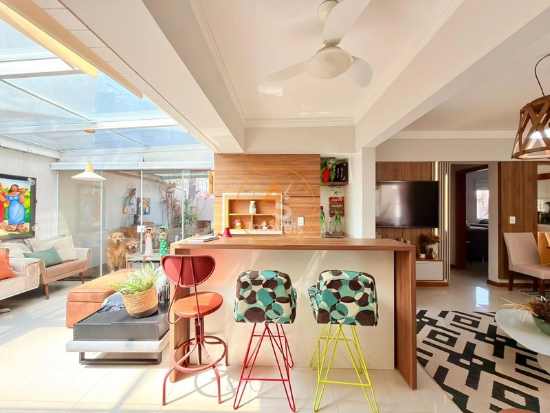 APARTAMENTO À VENDA COM 3 VAGAS E 2 TERRAÇOS ÓTIMOS: 3ª foto da galeria de imagens do imóvel