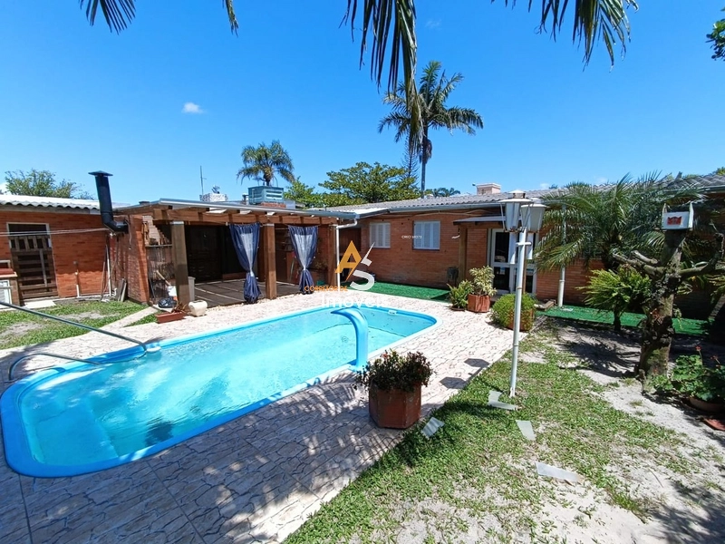 EXCELENTE CASA EM ATLÂNTIDA!!!: 1ª foto da galeria de imagens do imóvel