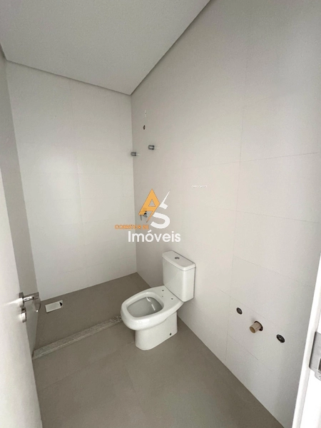 CASA COM 4 DORMITÓRIO NO CONDOMÍNIO MURANO!!!: 17ª foto da galeria de imagens do imóvel