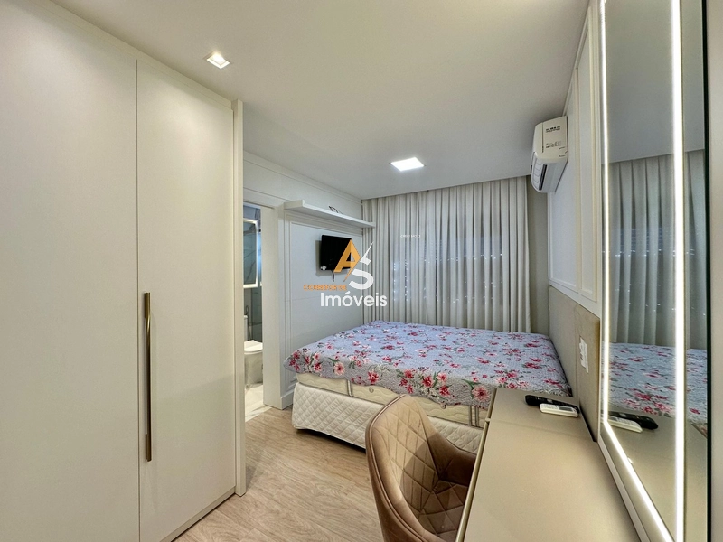 COBERTURA DUPLEX  VISTA ETERNA DO MAR FRENTE PARA PRAÇA: 14ª foto da galeria de imagens do imóvel