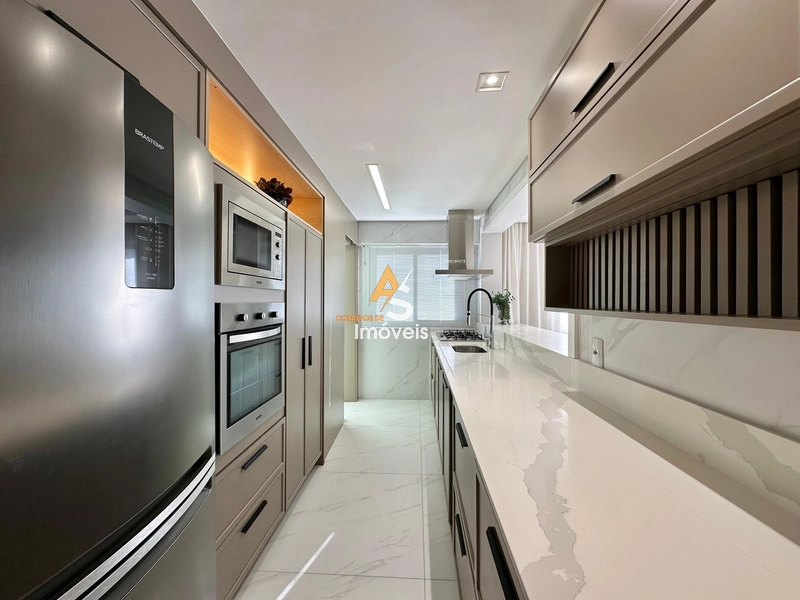 COBERTURA DUPLEX  VISTA ETERNA DO MAR FRENTE PARA PRAÇA: 9ª foto da galeria de imagens do imóvel