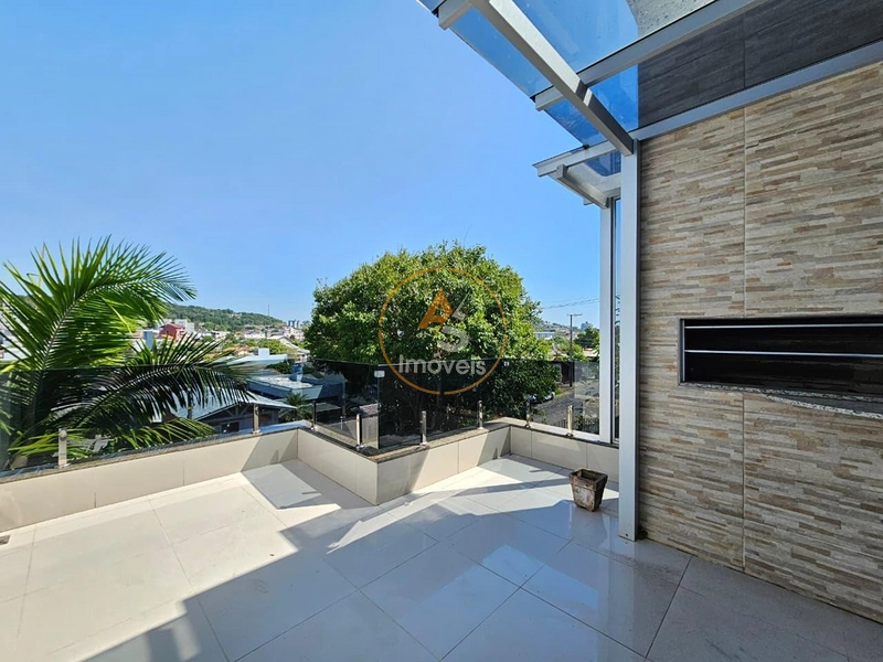 CASA DE 6 DORMITÓRIOS NA SERRA GAÚCHA!!!: 27ª foto da galeria de imagens do imóvel