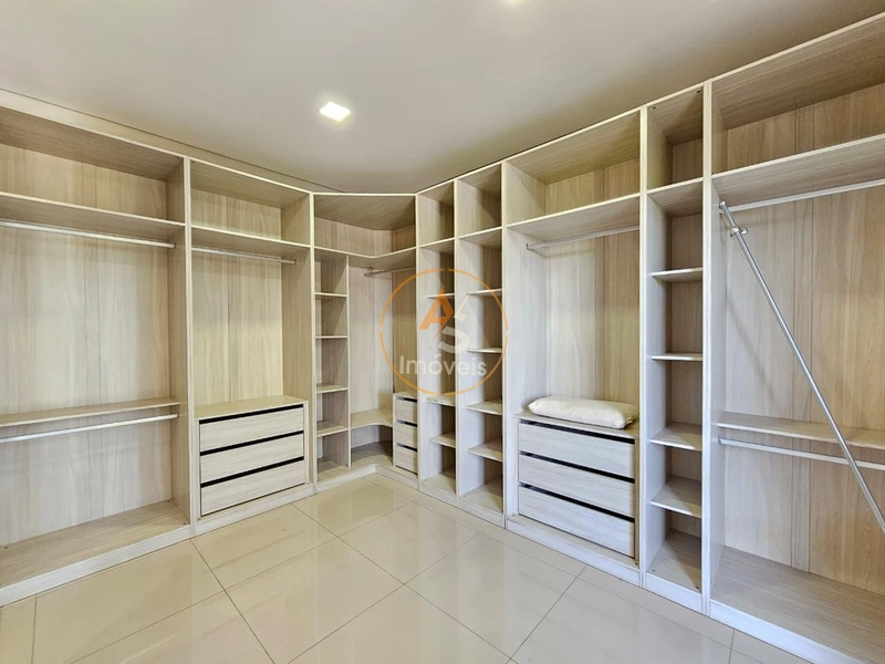 CASA DE 6 DORMITÓRIOS NA SERRA GAÚCHA!!!: 3ª foto da galeria de imagens do imóvel