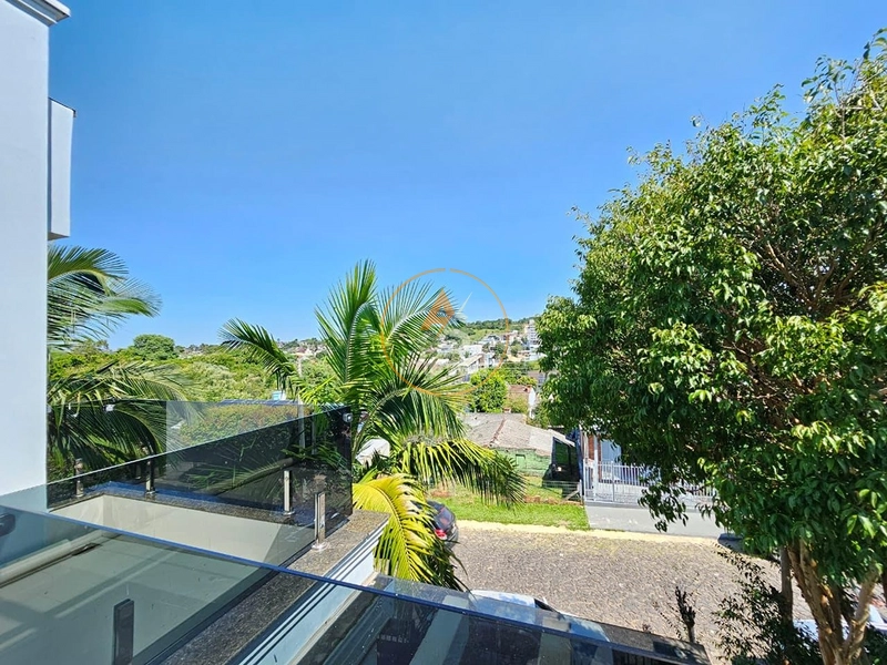 CASA DE 6 DORMITÓRIOS NA SERRA GAÚCHA!!!: 4ª foto da galeria de imagens do imóvel