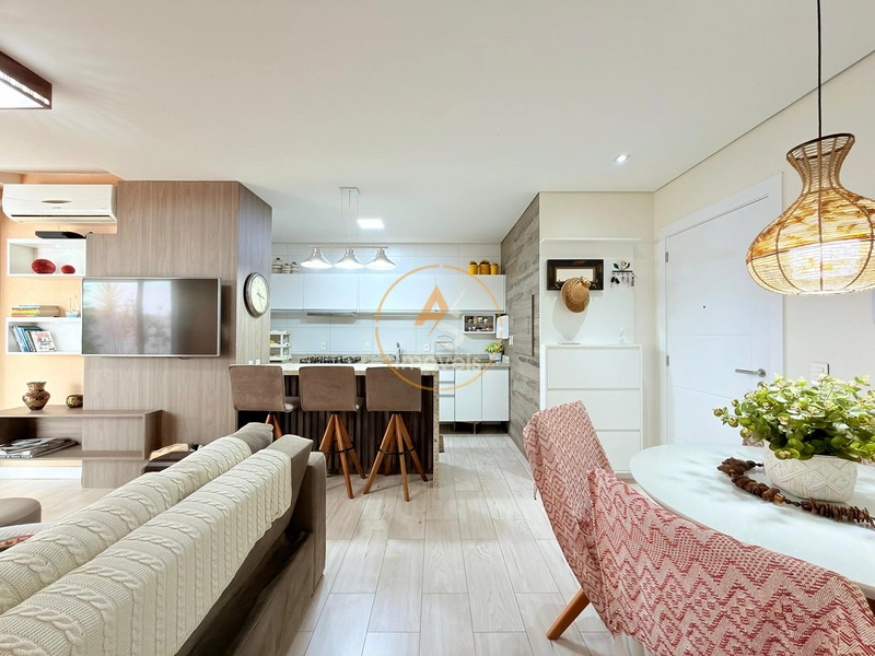 APARTAMENTO COM TERRAÇO EM “L” EM CAPÃO DA CANOA À VENDA: 3ª foto da galeria de imagens do imóvel