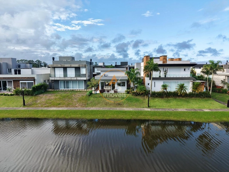 CASA DE LUXO EM CONDOMÍNIO!!!: 6ª foto da galeria de imagens do imóvel