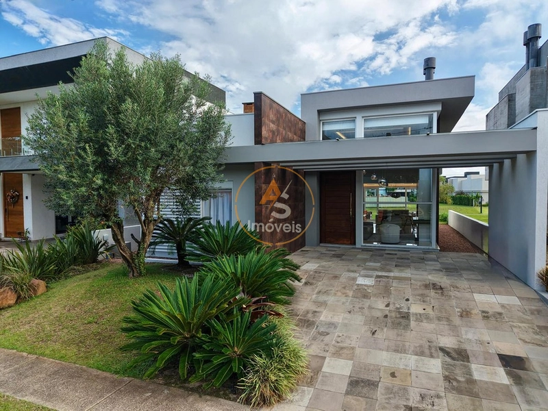 CASA DE LUXO EM CONDOMÍNIO!!!: 1ª foto da galeria de imagens do imóvel