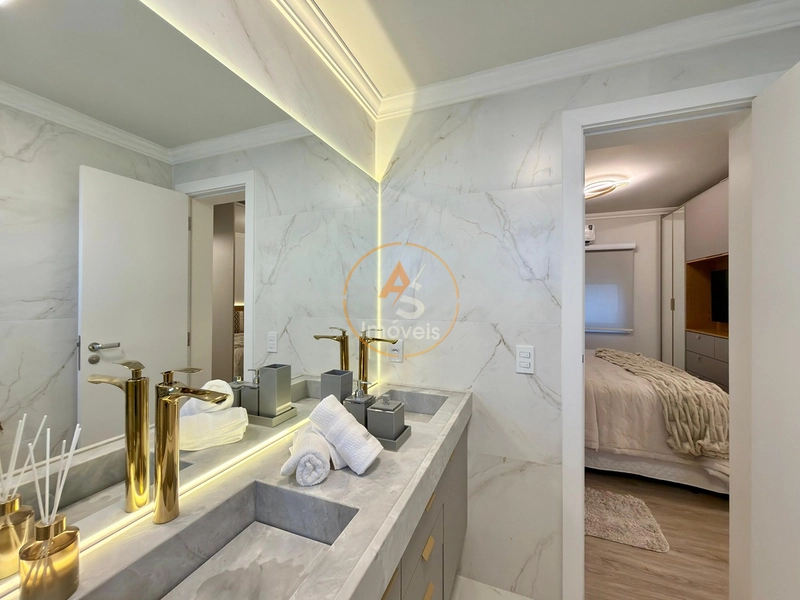 APARTAMENTO À VENDA DE FRENTE PARA PRAIA  PÉ NA AREIA : 29ª foto da galeria de imagens do imóvel