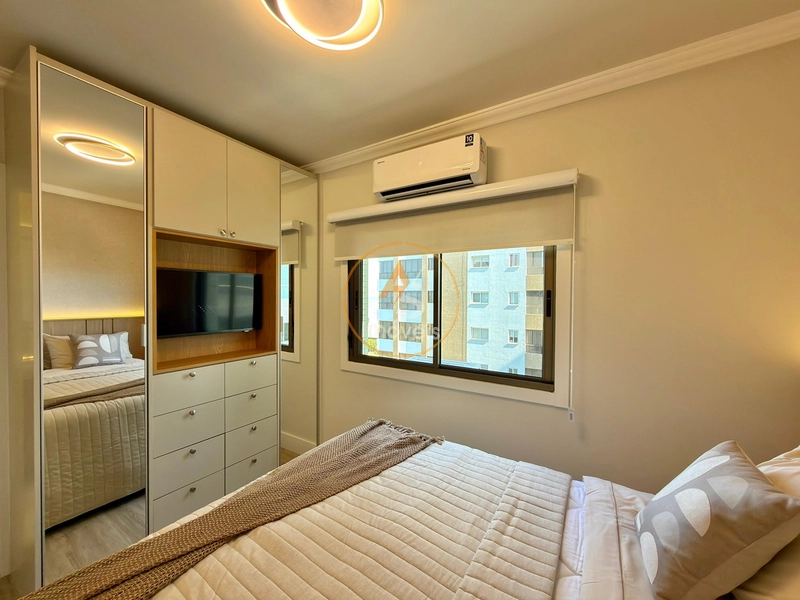 APARTAMENTO À VENDA DE FRENTE PARA PRAIA  PÉ NA AREIA : 20ª foto da galeria de imagens do imóvel