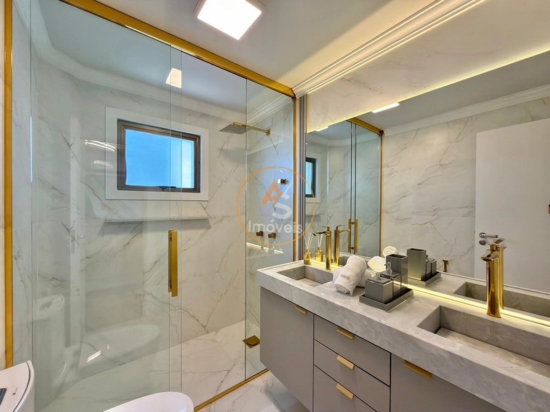 APARTAMENTO À VENDA DE FRENTE PARA PRAIA  PÉ NA AREIA : 28ª foto da galeria de imagens do imóvel