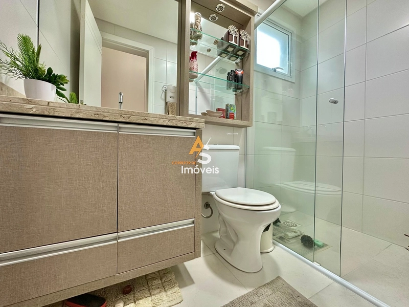 APARTAMENTO À VENDA COM VISTA PARA O MAR: 12ª foto da galeria de imagens do imóvel